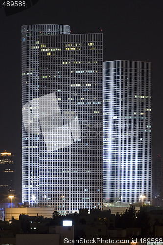 Image of Azrieli tower in night