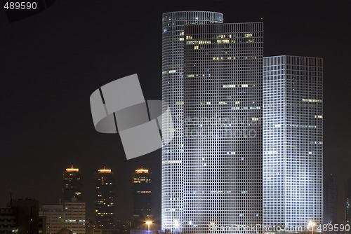 Image of Azrieli tower in night