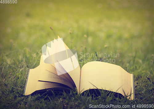 Image of Open book