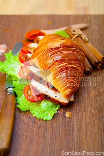 Image of savory croissant brioche bread with chicken breast