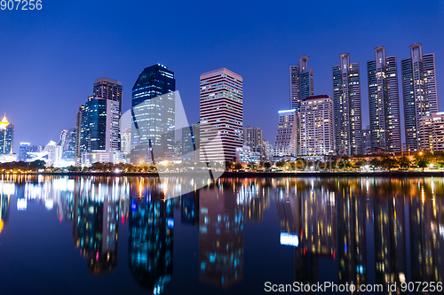 Image of Benchakitti Park in Bangkok at night