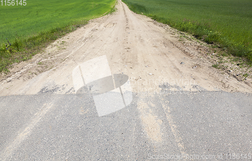 Image of sandy road