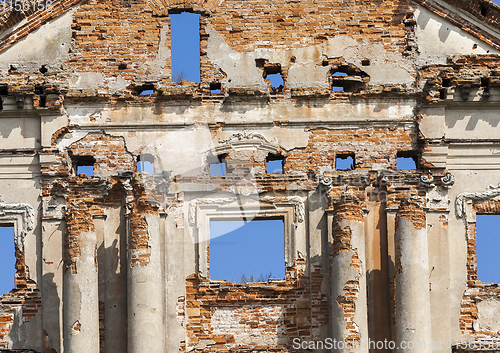 Image of Ruins of a wall