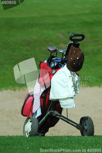 Image of golf trolley