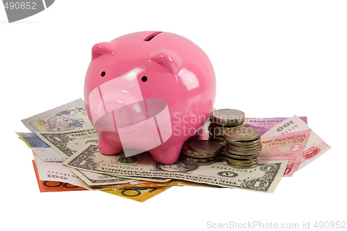 Image of Piggy bank and money