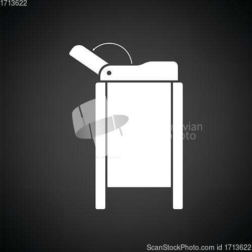 Image of Baby swaddle table icon