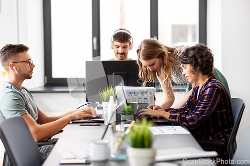 Image of business team or startuppers working at office