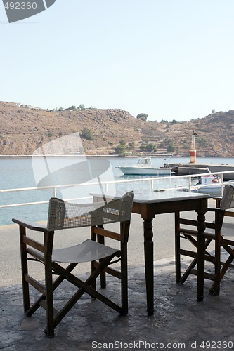 Image of cafe bar table