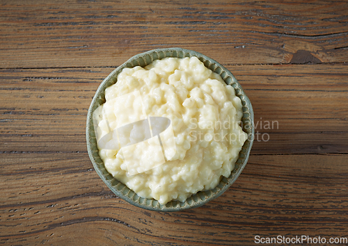 Image of bowl of fresh rice milk pudding