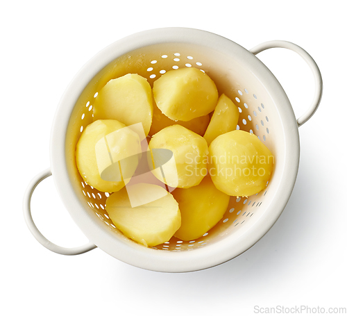 Image of boiled potatoes in strainer