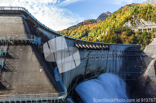 Image of Kurobe Dam 