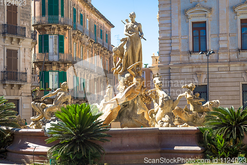 Image of Piazza Archimede (Archimede Square) in Syracuse