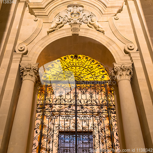 Image of Cathedral of Syracuse entrance