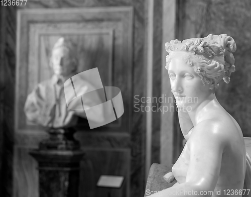 Image of Classical statue of Pauline Bonaparte, made by Antonio Canova