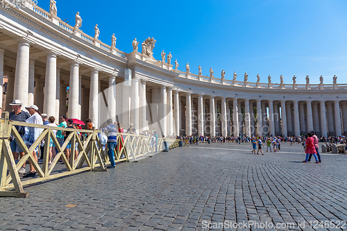 Image of Mass-tourism waiting for entry