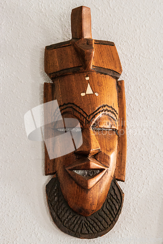 Image of wooden figure heads