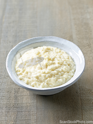 Image of bowl of rice pudding