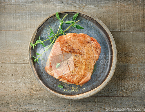 Image of freshly roasted tuna steak