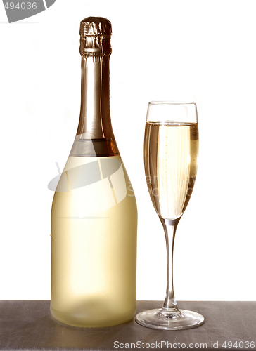 Image of Glass of champagne