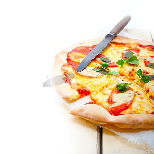 Image of Italian pizza Margherita