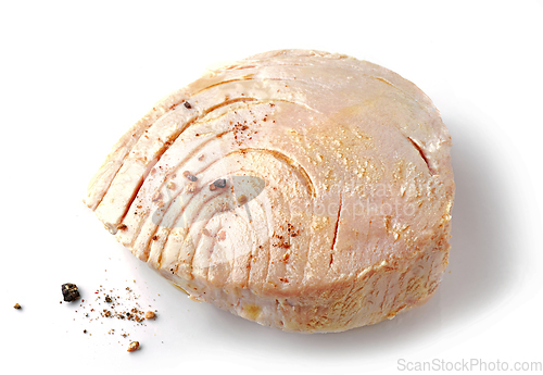 Image of boiled canned tuna slice