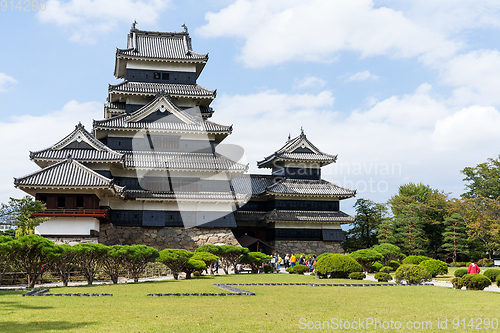 Image of Matsumoto Castle and park