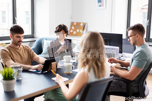 Image of business team or startuppers working at office