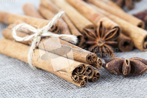 Image of fragrant cinnamon sticks