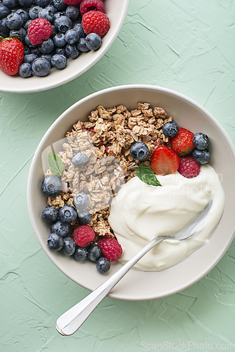 Image of Oatmeal granola muesli plate