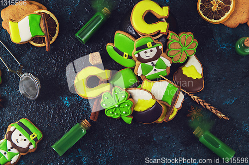 Image of Gingerbreads cookies for Patrick\'s day