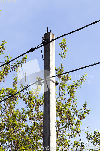 Image of pillar of concrete
