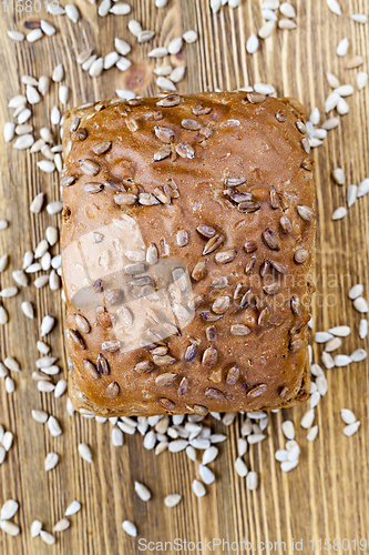 Image of bread and sunflower seeds