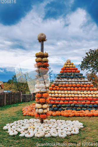 Image of pyramid from Autumn harvested pumpkins