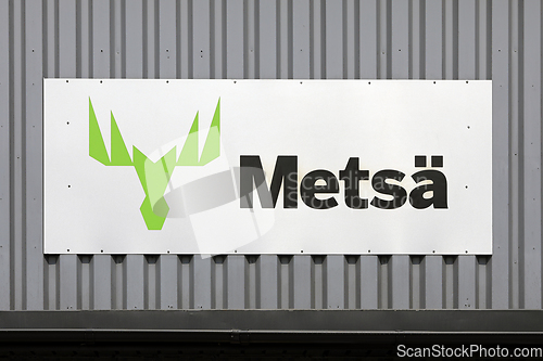 Image of Metsä Group Logo on Wall