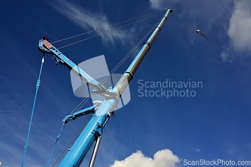 Image of boom lift crane 