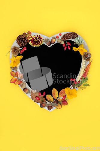 Image of Thanksgiving and Fall Heart Shaped Harvest Nature Frame