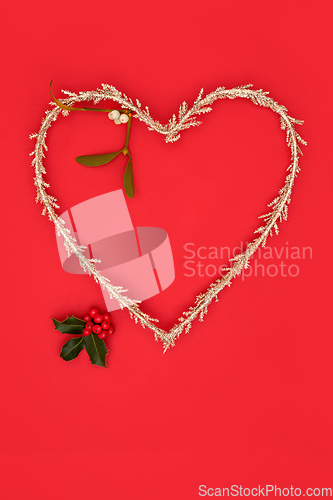 Image of Christmas Heart Shape Wreath Symbol 