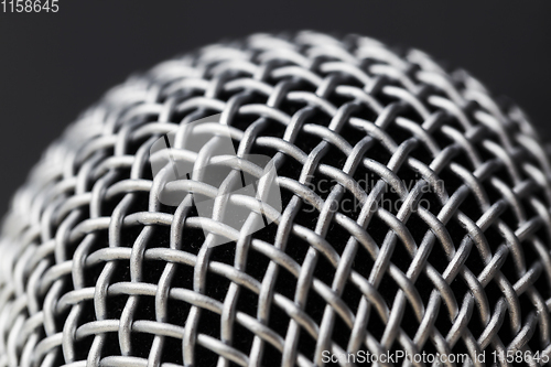 Image of metal part of the microphone