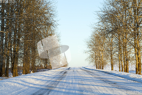 Image of Ruts on a snow-covered road