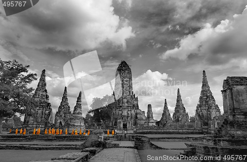 Image of Monks touring Ayutthaya