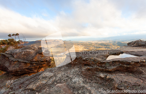 Image of Mountain views to Megalong Valley