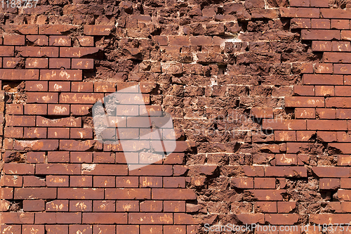 Image of old damaged wall