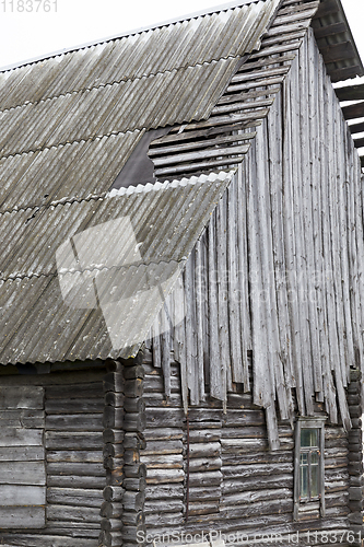 Image of abandoned and unfinished wooden house