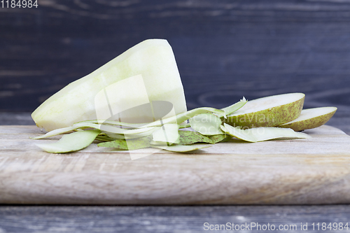 Image of peeled pear