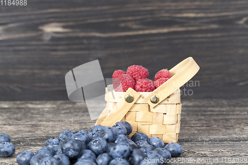 Image of raspberries and blueberries