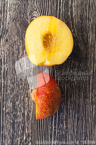 Image of ripe peach