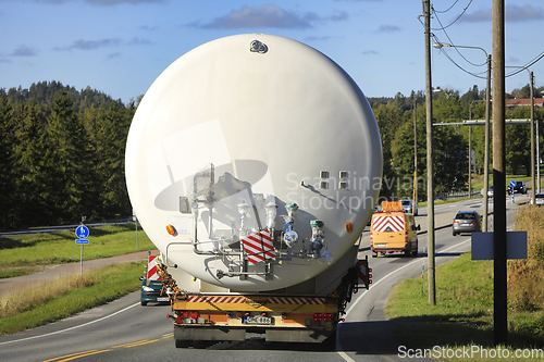 Image of Wide Load Transport of a LNG Silo in Highway Traffic