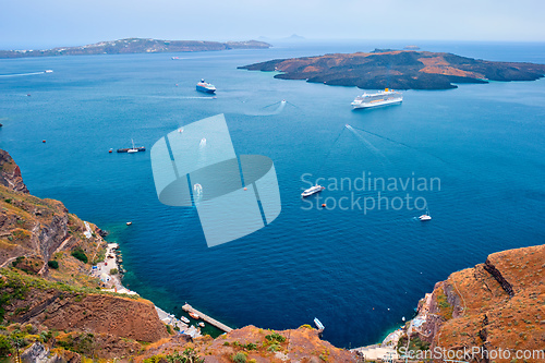 Image of Cruise ships and tourist boats in sea