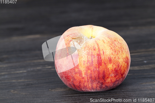 Image of rotting peach