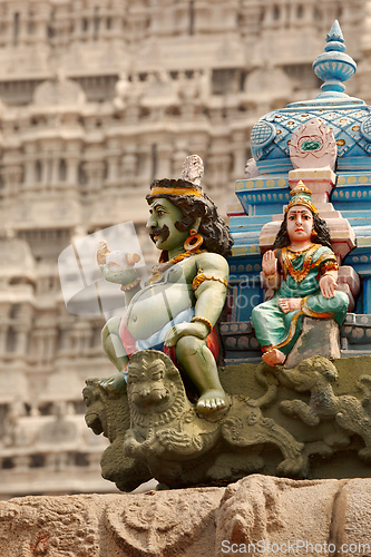 Image of Sculptures on Hindu temple tower